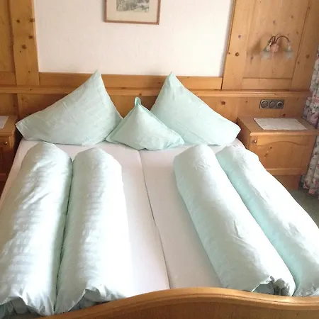 Garni Almhof 제펠드 인 티롤