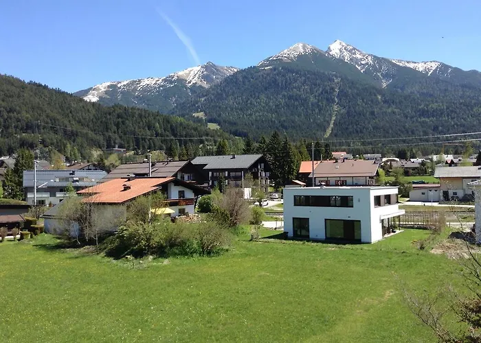 Garni Almhof Konukevi Seefeld in Tirol