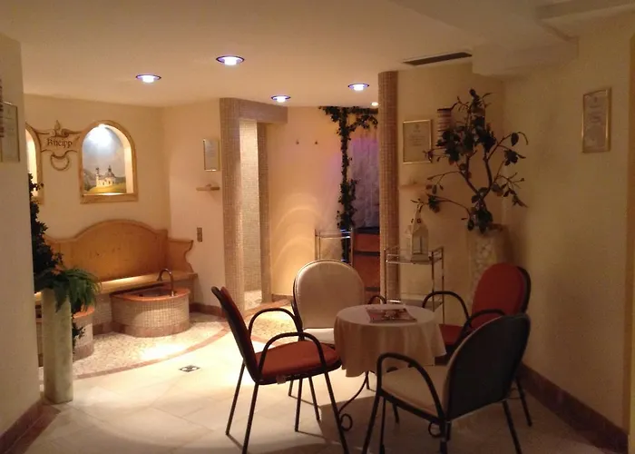 Garni Almhof Guest house